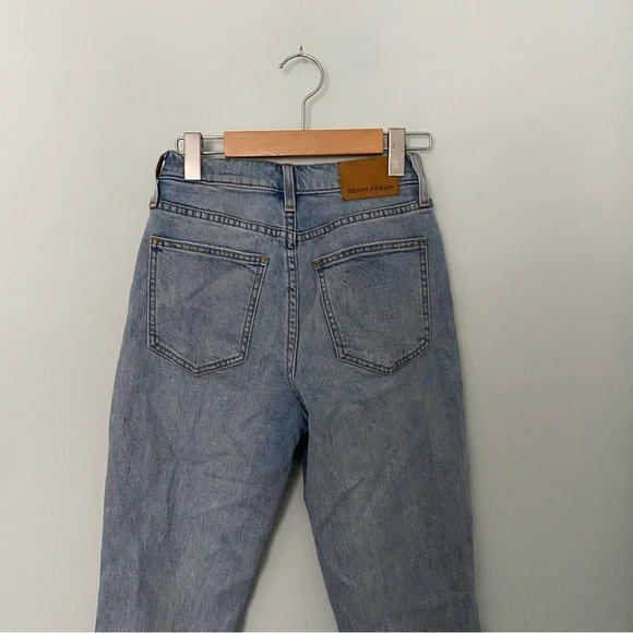 Aritzia Denim Forum Arlo Highrise Slim Jeans - Picture 6 of 8